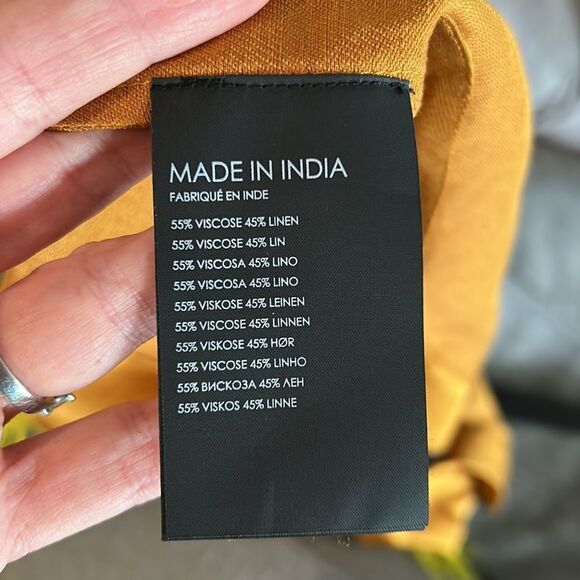 🎁🎁🎁NEW Club Monaco XS pull over tank camisole sleeveless blouse - Picture 9 of 12